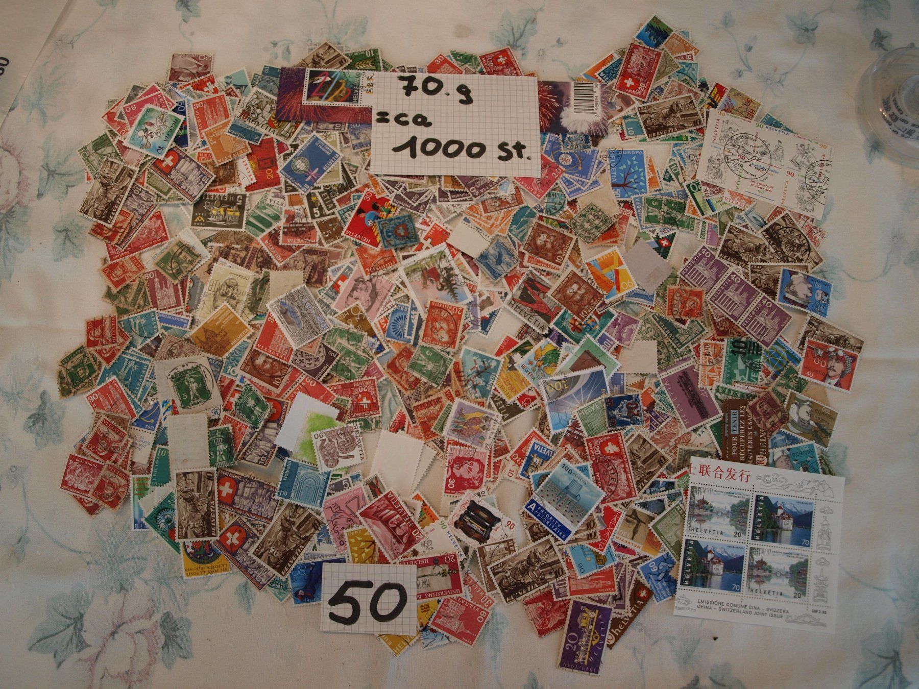 Tutti i francobolli: 1000 Schweizer Briefmarken über 70g Gebraucht siehe Bilder – Usato da Aarau venduto da Marcele0