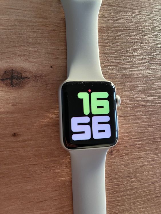 Apple Watch Series 3 42mm | Kaufen auf Ricardo