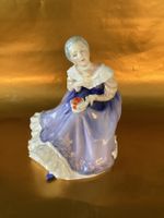 Porzellan Figur / Geburtstag Figur