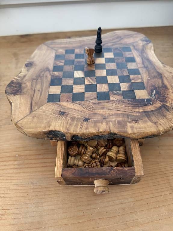 Holzartikel: Chess zu verkaufen  – Gebraucht aus Scharans von pandezu 3