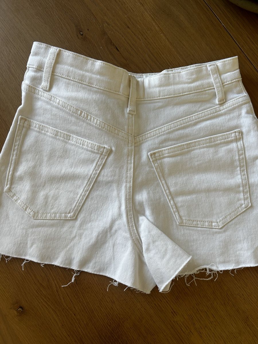 Sezane Pantaloni: NEU Sézane Short Le Summer – Nuovo (secondo la descrizione) da Riehen venduto da FHBS 1