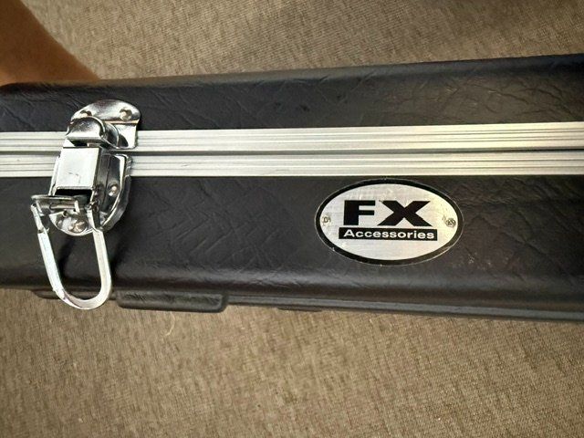 Valises de voyage: Instrumentenkoffer – D'occasion à Uster par Niclas3 1