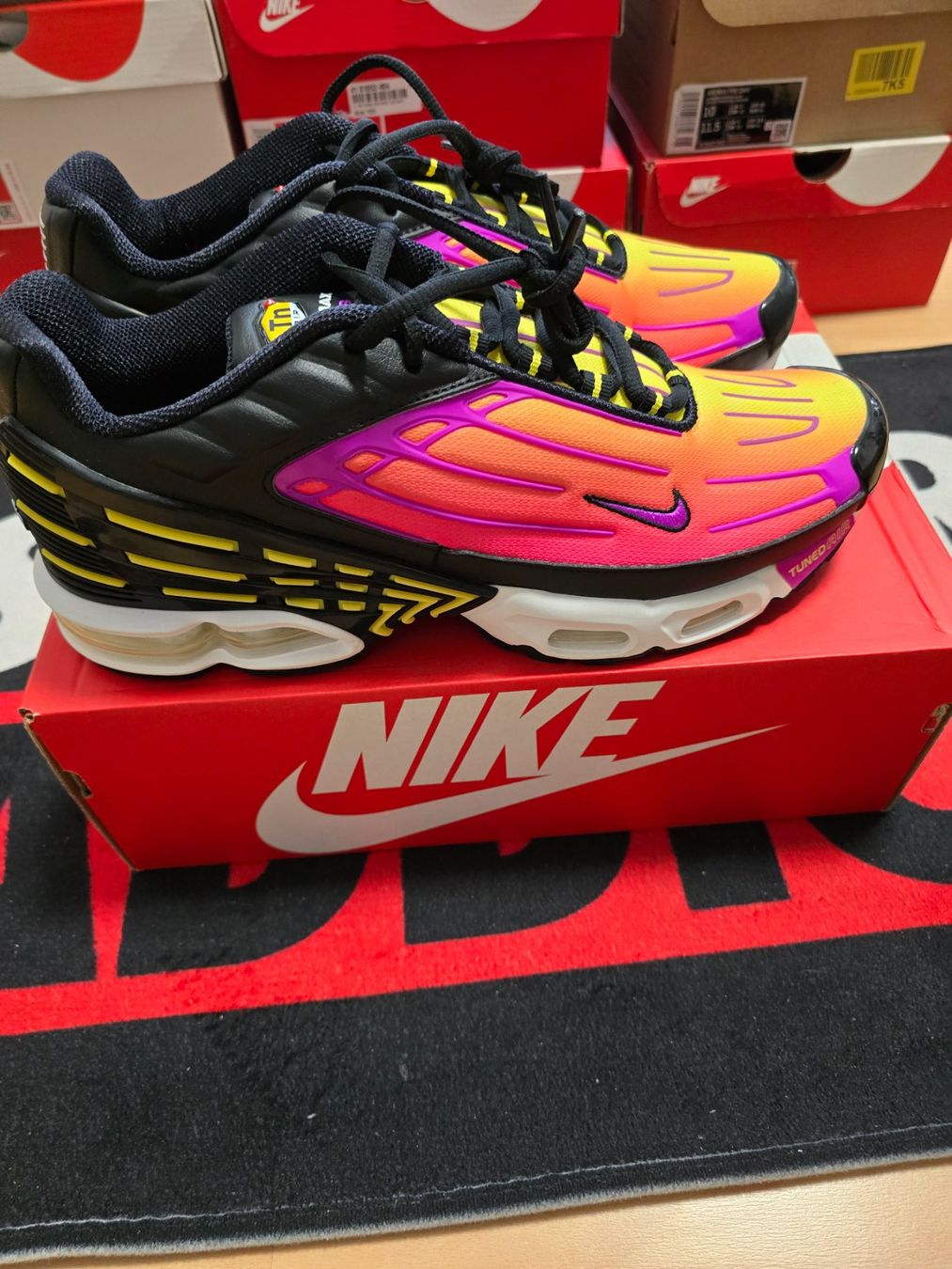 Nike Herrenschuhe: Nike air max plus 3 – Neu und originalverpackt aus Courtion von Frankyloveairmax 1