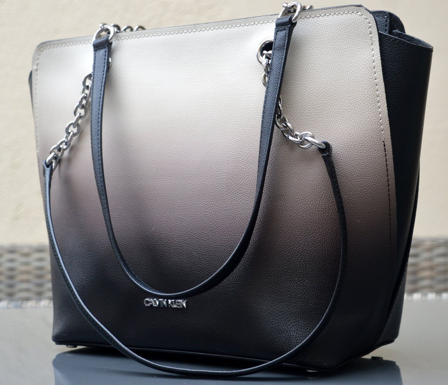 Calvin Klein Borse da donna: Tasche Calvin Klein schopper sac – Usato da Collonges venduto da Auganien 3