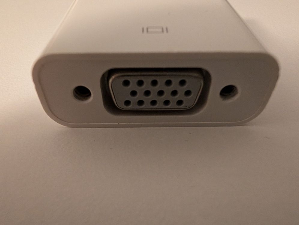 Apple Lecteurs & Adaptateurs: Apple Mini DisplayPort auf VGA-Adapter – D'occasion à Aarberg par fosta 1