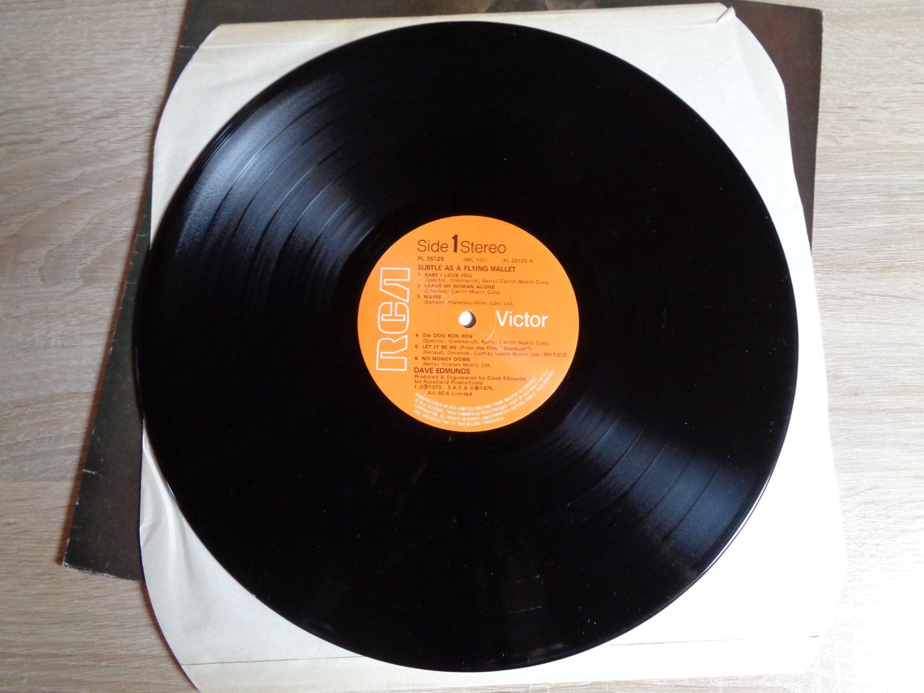 Dischi in vinile: DAVE EDMUNDS - Subtle As A Flying Mallet - Expanded Ed. (LP) – Usato da Weiningen ZH venduto da Princebebe 2