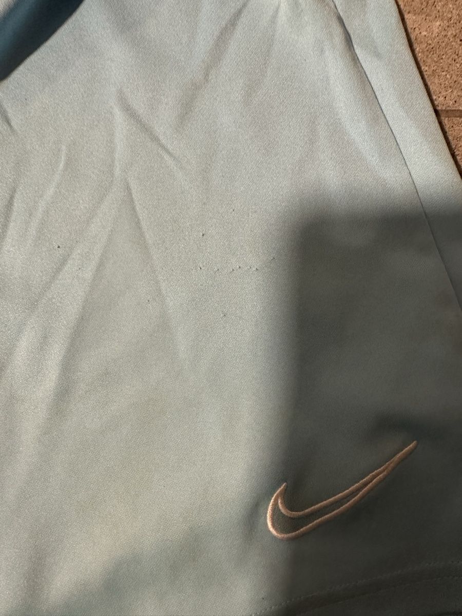 Nike Completi: Completo Nike azzurro, taglia L – Usato da Losone venduto da niv_8vwx 1