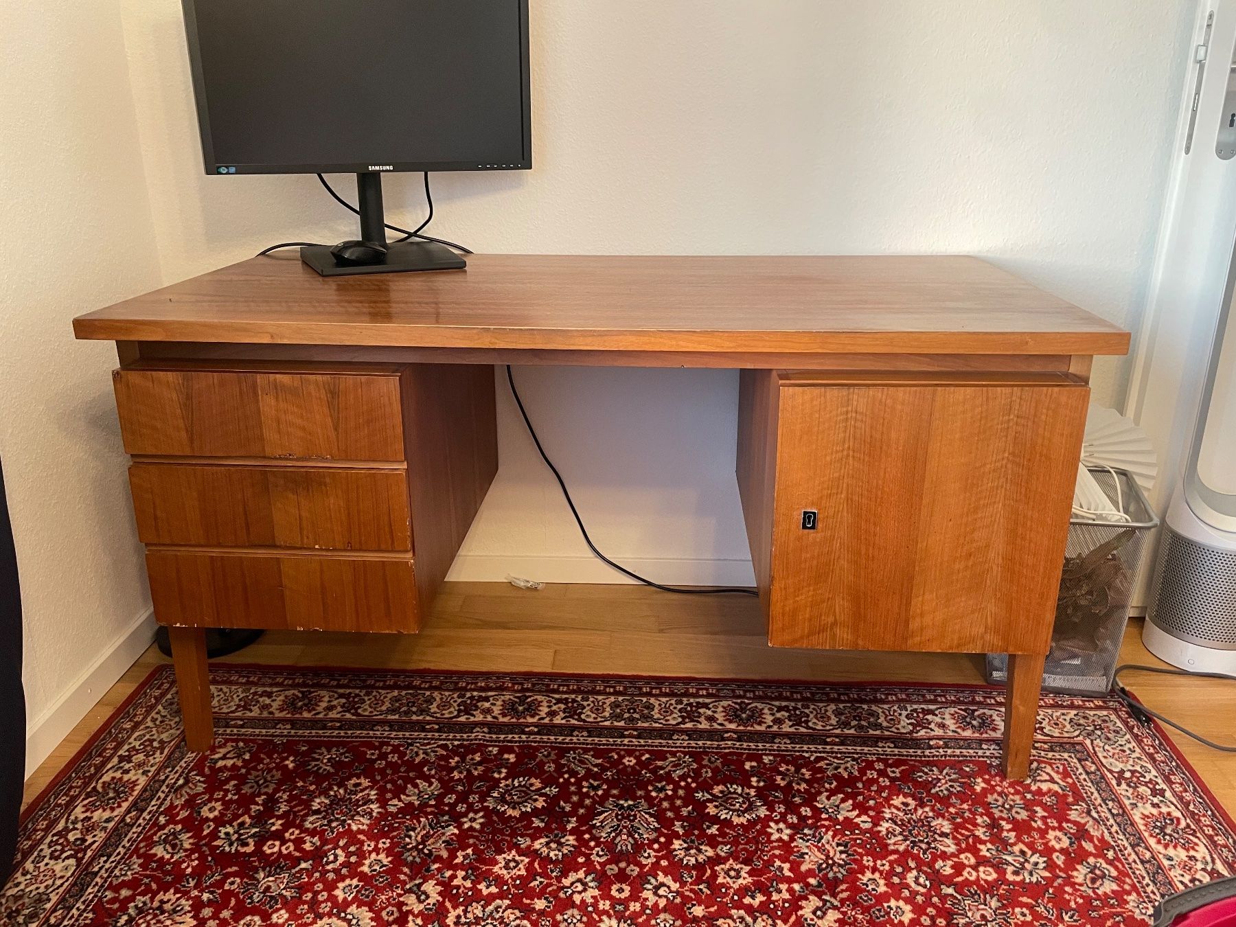 Schreibtische: Retro Schreibtisch Mid Century Stil – Gebraucht aus Pratteln von inonsoo