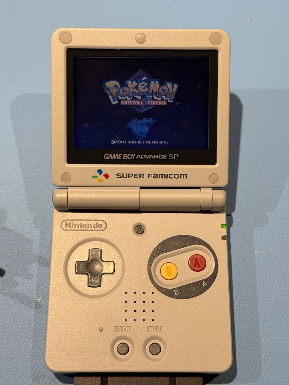 Nintendo Konsolen: Gameboy Advance Sp mit Flashcard – Gebraucht aus Dierikon von E28_Freak 3