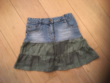 Jeans Rock Gr. 140 Army Look