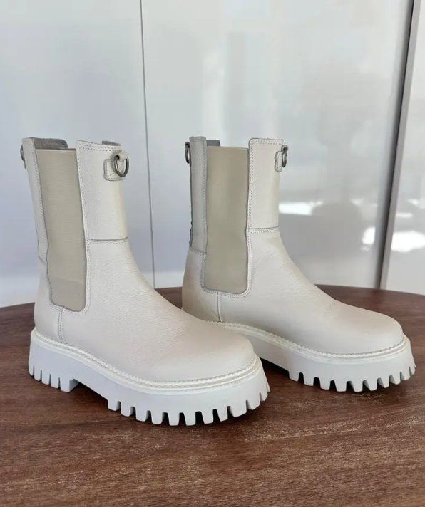Scarpe da donna: Bronx Stiefel – Usato da Castagnola venduto da petrkars11 2