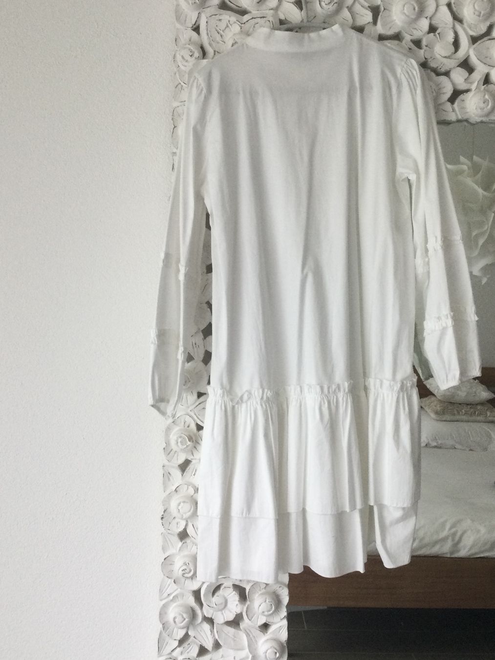 Kleider: Romantisches weisses Sommerkleid. – Gebraucht aus Herisau von cacamarena09 1