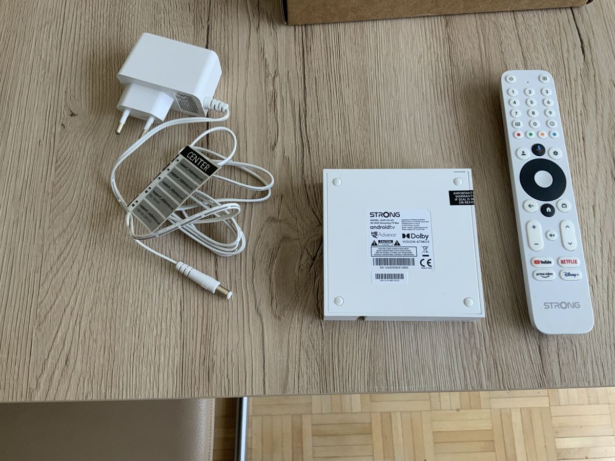 Receiver: Strong SRT202 Android TV Box mit Fernbedienung – Gebraucht aus Wil SG von sabine.heinrich 2