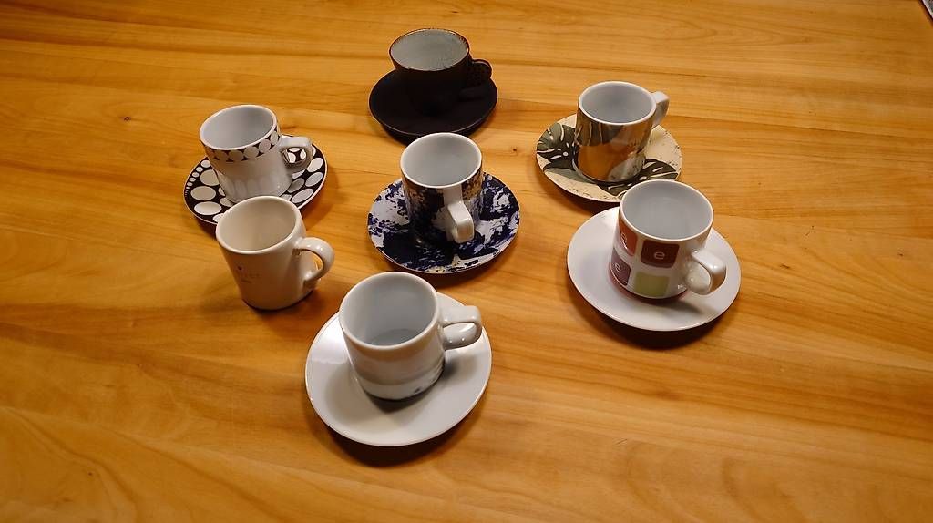Tassen: Espressotassen 7 Stück – Gebraucht aus Dürnten von babajoo 2