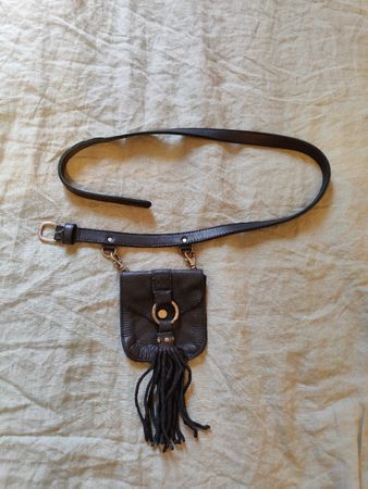 ceinture noire en cuir IKKS avec pochette