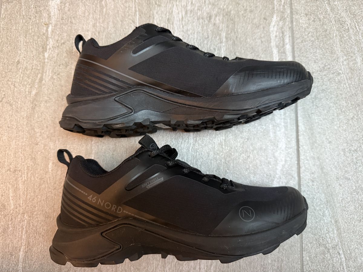 46 Nord Scarpe da donna: Trekkingschuhe Damen Grösse 39 ( Softshell, 46Nord) – Usato da Baden venduto da dom_7mxp 1