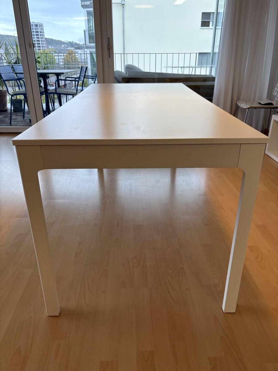 Tables: Ikea Ekkedalen Extendable Dining Table Condition – Neuf (Voir description) à Zürich par Maasare 1