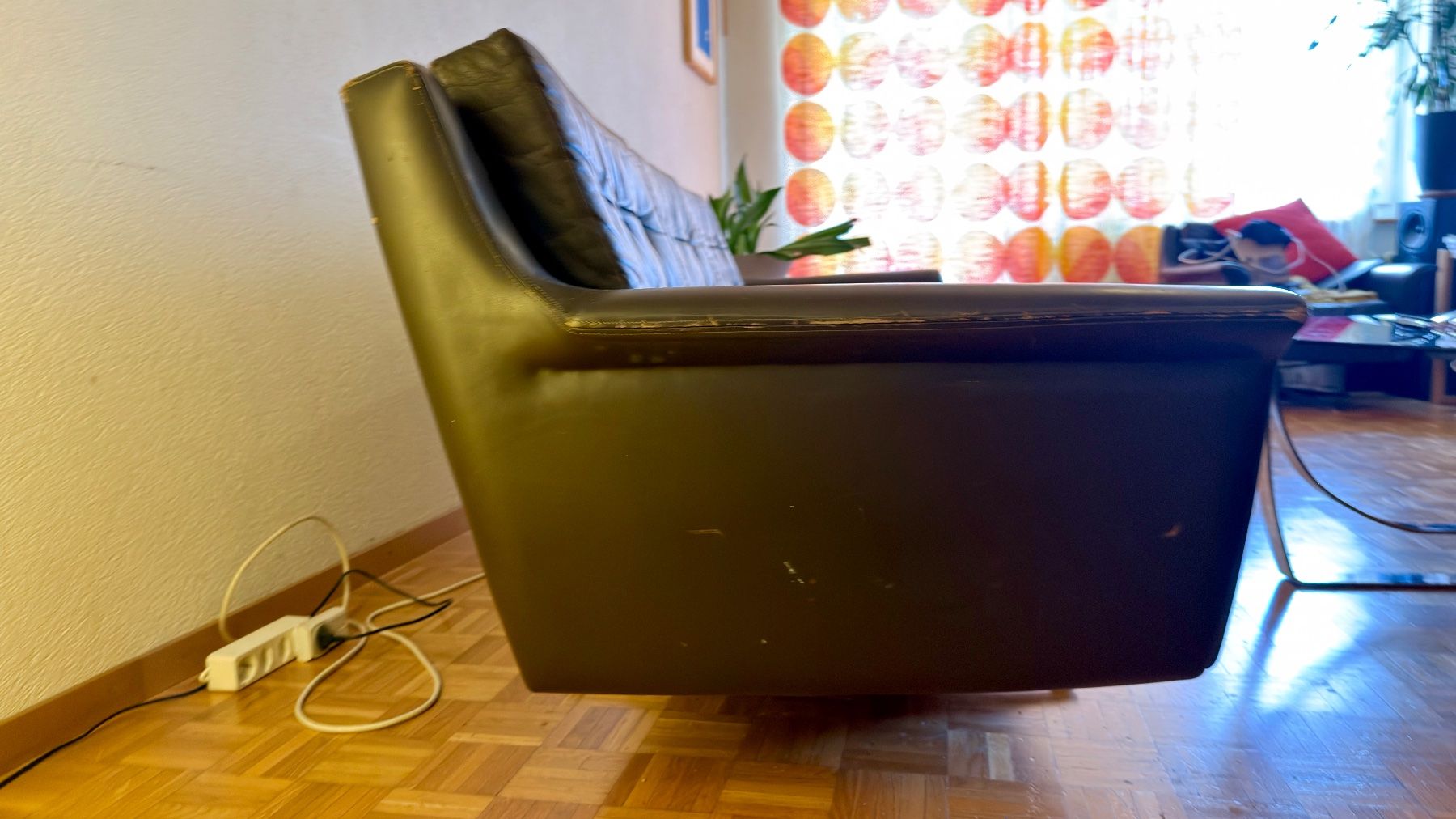 Sofas: GRATIS Mid-Century Sofa 3plätzer 70er – Gebraucht aus Bern von casquette8 5
