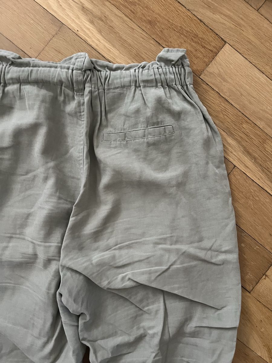 Pantaloni: Culotte in Sage – Usato da Bern venduto da Lisa_Joy