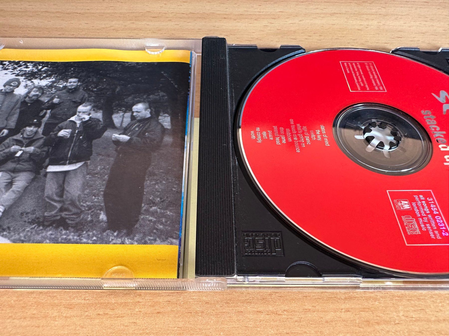 CD: Senser – Stacked Up – Usato da Rikon im Tösstal venduto da Alpenmutz 2