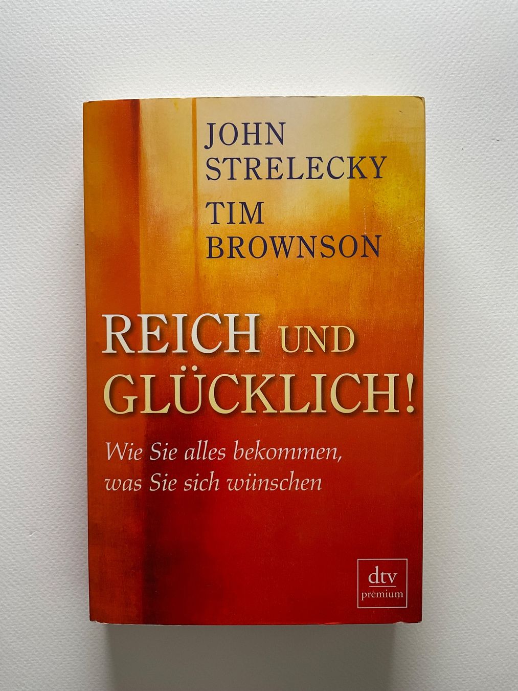 Libri: Reich und Glücklich! - Buch – Usato da Meggen venduto da BookRevivals