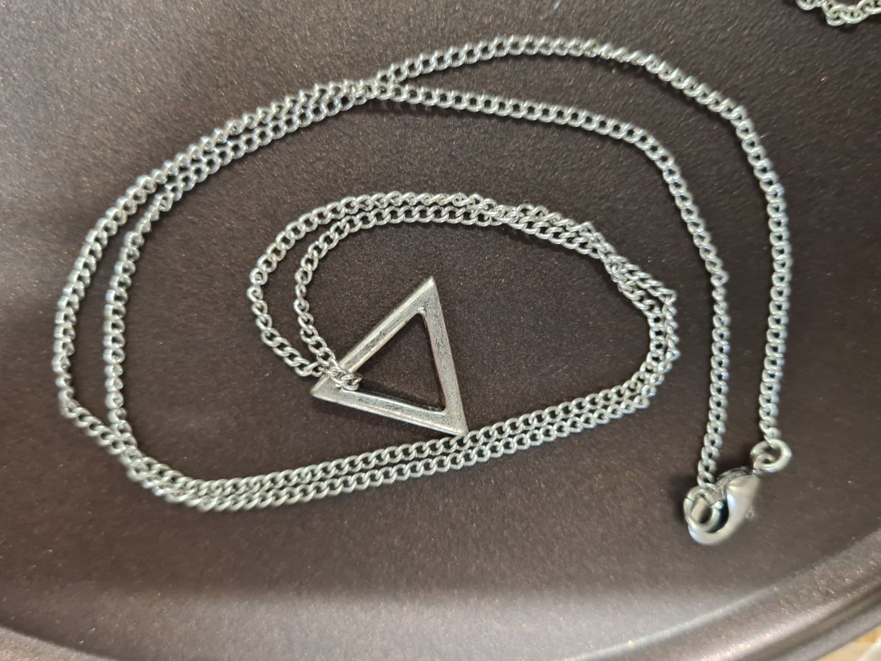 Colliers: Modeschmuck Halskette mit Anhänger – D'occasion à Amriswil par used2use