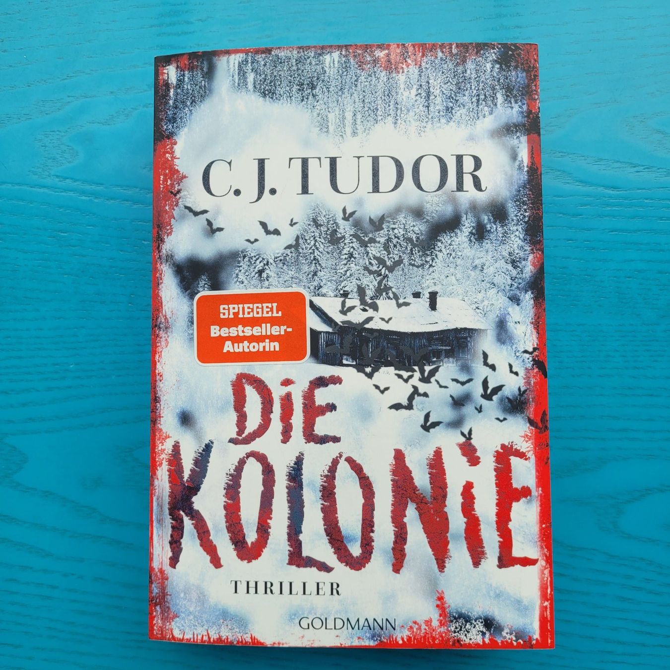Libri: C.J. Tudor- Die Kolonie – Nuovo (secondo la descrizione) da SCHÜBELBACH venduto da CoKaHa