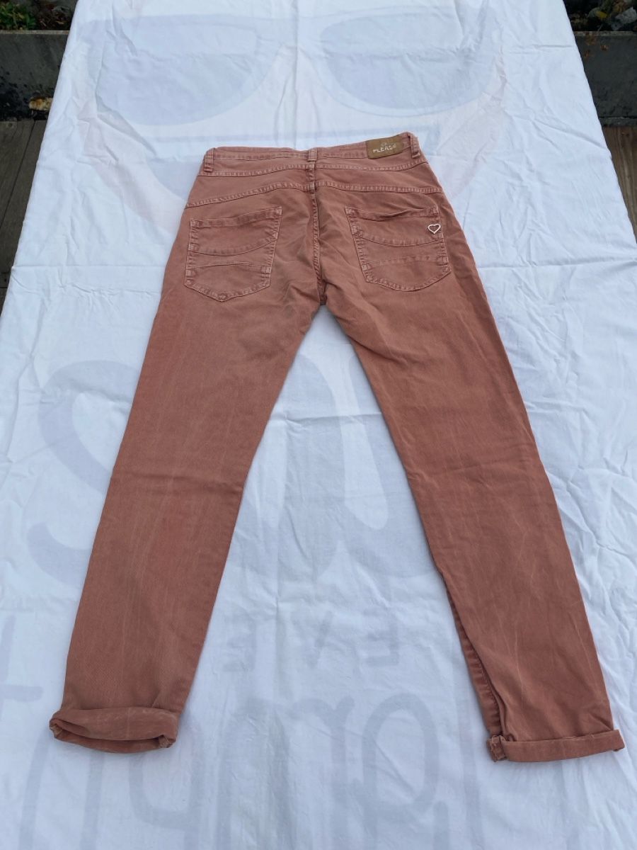 Jeans: Jeans Please small – Gebraucht aus Lonay von Ikoko 1
