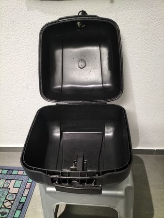 Topcase Motorradkoffer Schwarz abschliessbar, ladenNEU