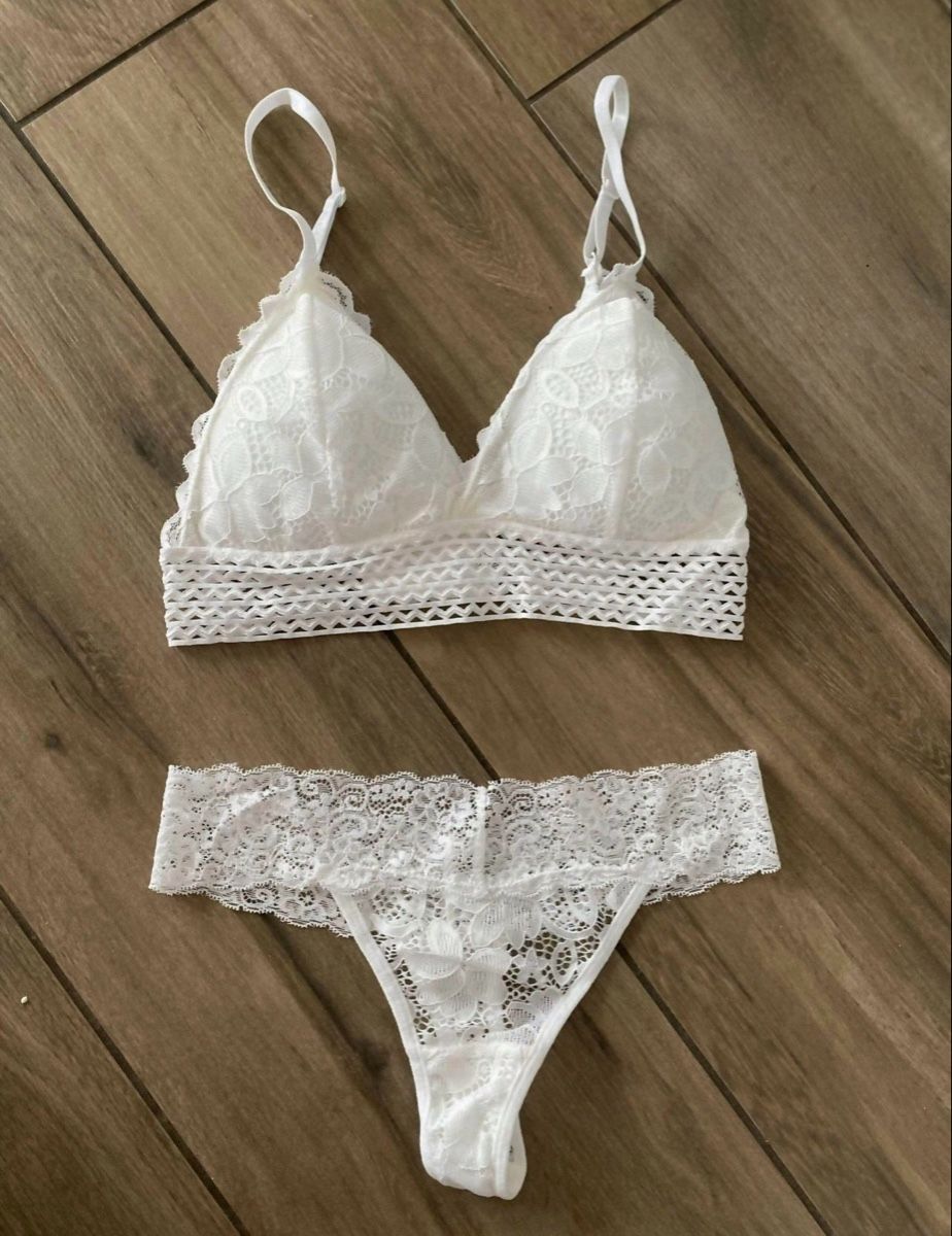 Altra biancheria intima: Weisses Spitzen-Dessous-Set ungetragen Grösse S – Nuovo e nell'imballaggio originale da Dübendorf venduto da ali_g7p8