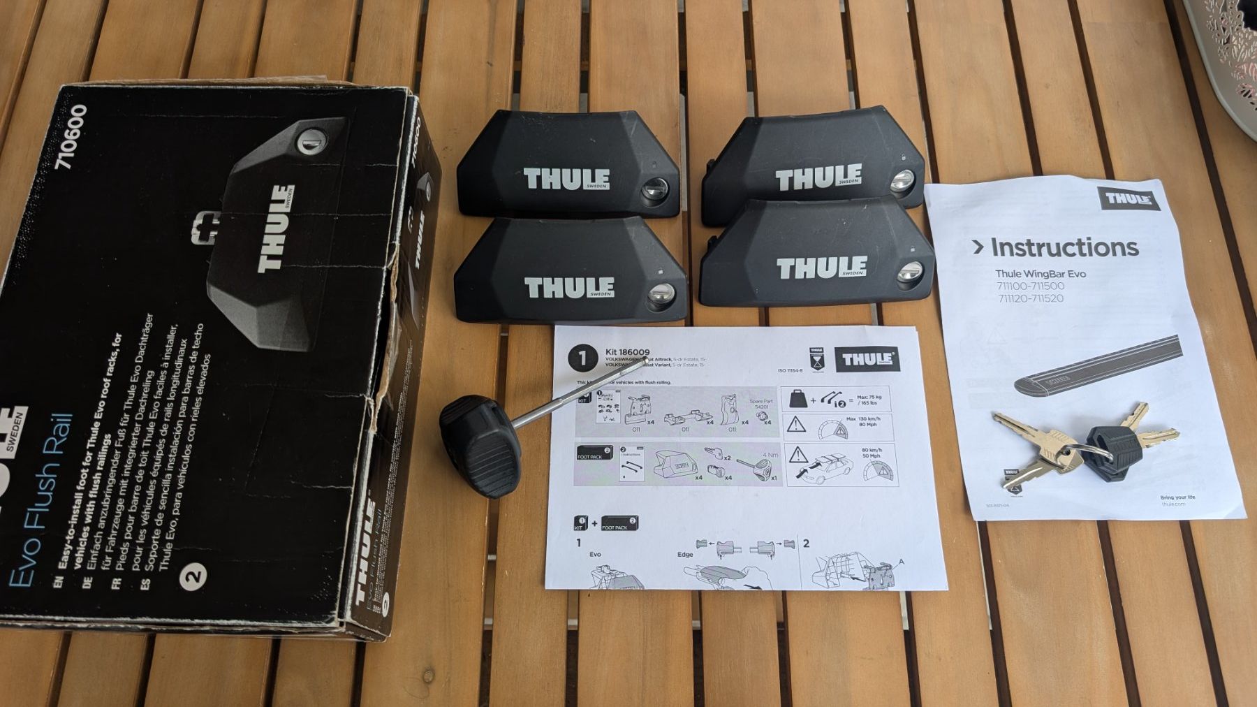 Thule Dachträger: Thule Dachträger EvoFlush/Wingbar Komplettset VW Passat – Gebraucht aus Uster von Rockus 1