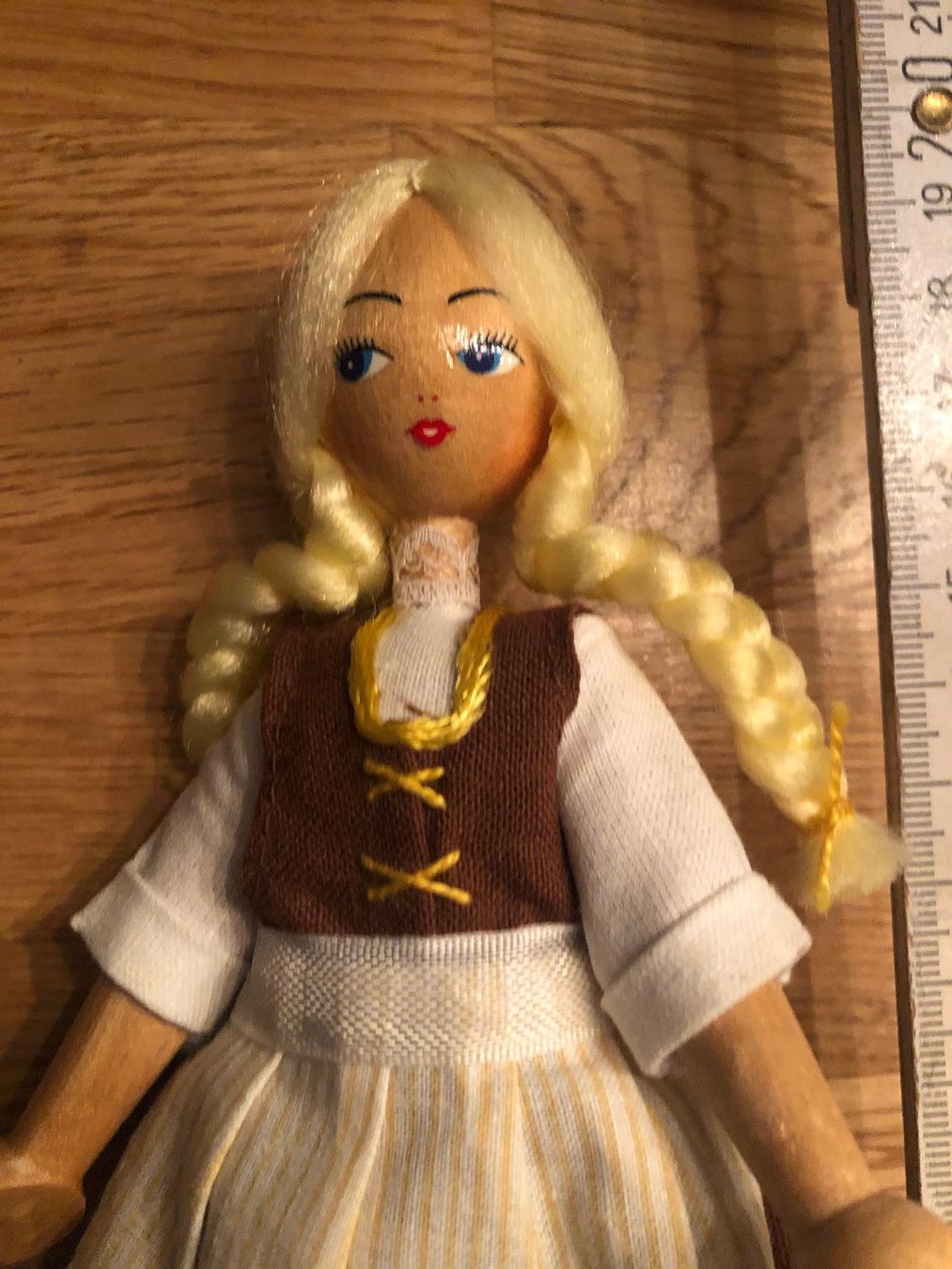 Puppen: Puppen Puppenhaus ca.20 cm – Gebraucht aus Speicherschwendi von Supersport