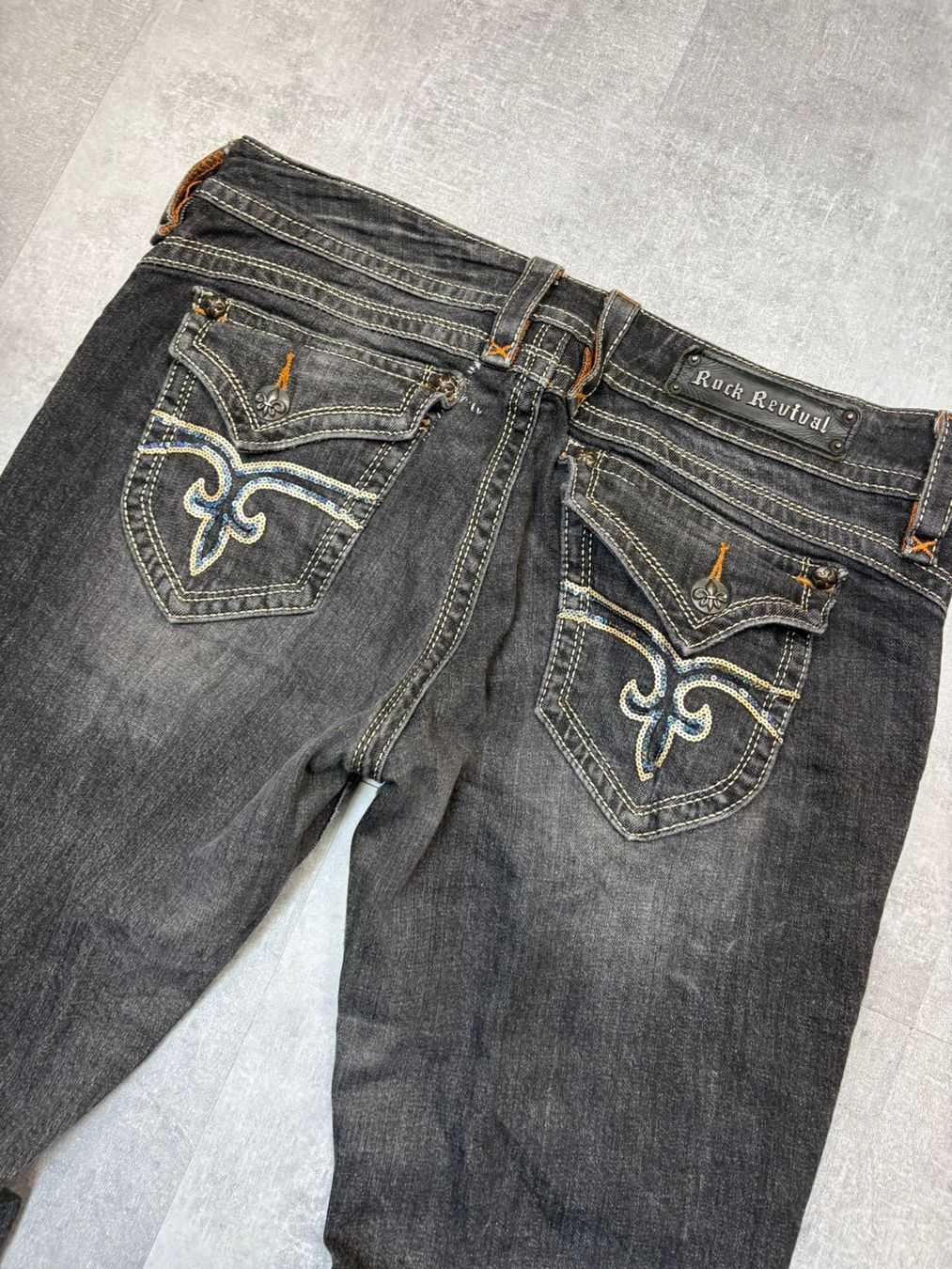 Jeans: Rock Revival Bootcut Flared Jeans - Grösse XL/31 – Nuovo (secondo la descrizione) da Werdenberg venduto da hase.vintage