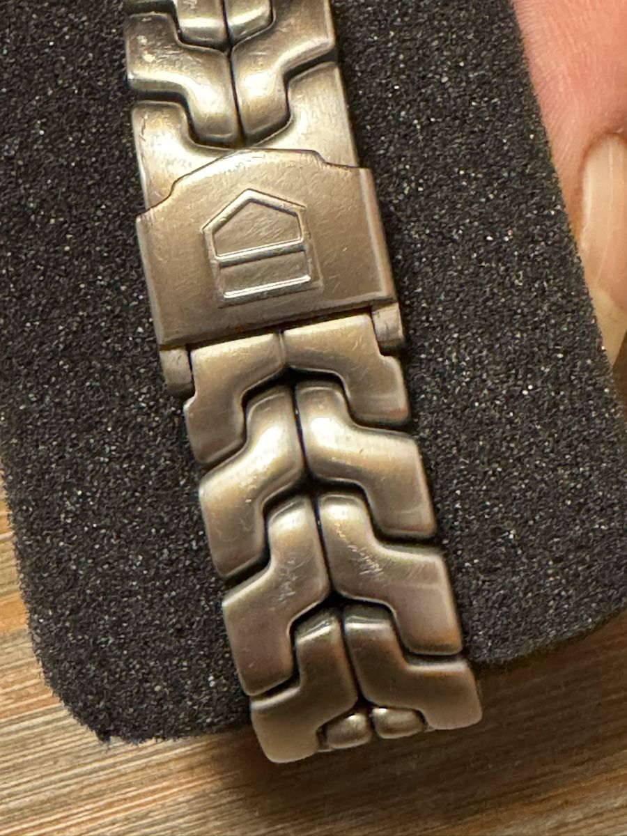 Tag Heuer Uhren: Tag Heuer Chronometer – Gebraucht aus Grossaffoltern von Chevro 1