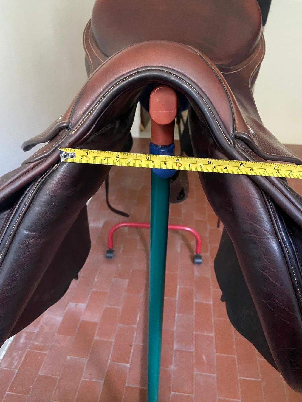 Selle & Accessori: Ikonic Springsattel 17.5“ – Usato da Bonstetten venduto da tar_t6jv 4