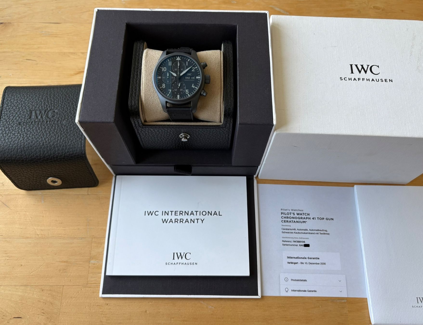 IWC Uhren: IWC Pilot Chronograph 41 Top Gun Ceratanium – Gebraucht aus Birsfelden von Mynos 2