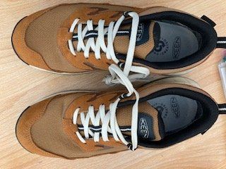 Keen Scarpe da donna: Trekking-Halbschuhe 39,5 – Nuovo (secondo la descrizione) da St. Gallen venduto da Geoka