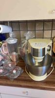 Kenwood mit viel Zubehör Swiss Edition