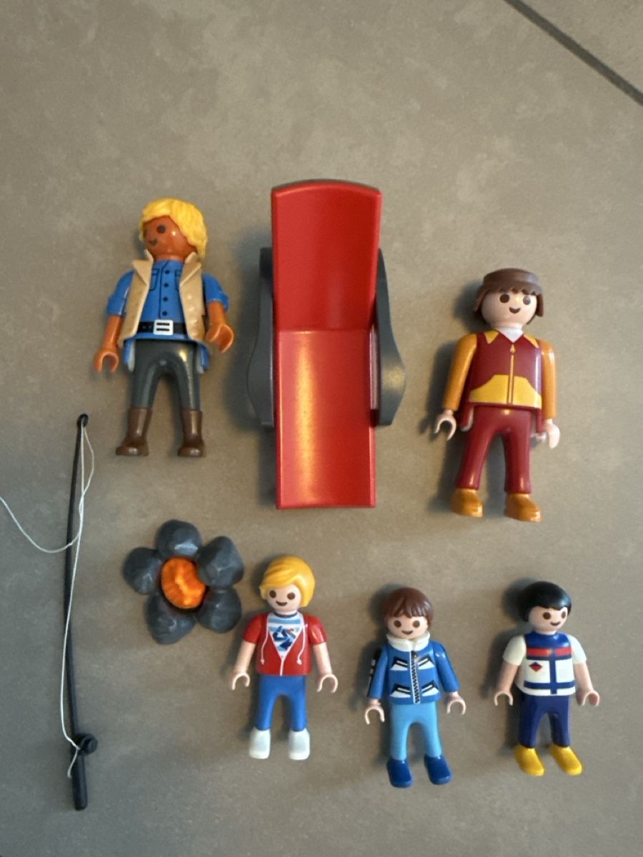 Playmobil Jouets: Playmobil Figuren – D'occasion à Schwerzenbach par Chris1