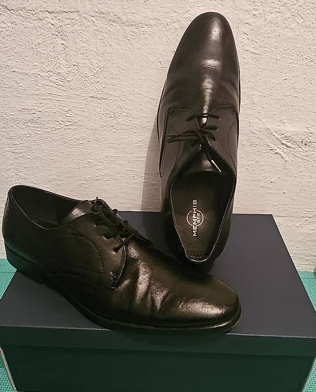 Scarpe da uomo: Elegante Herrenschuh Schwarz 45 – Usato da Hinteregg venduto da osop1000 2