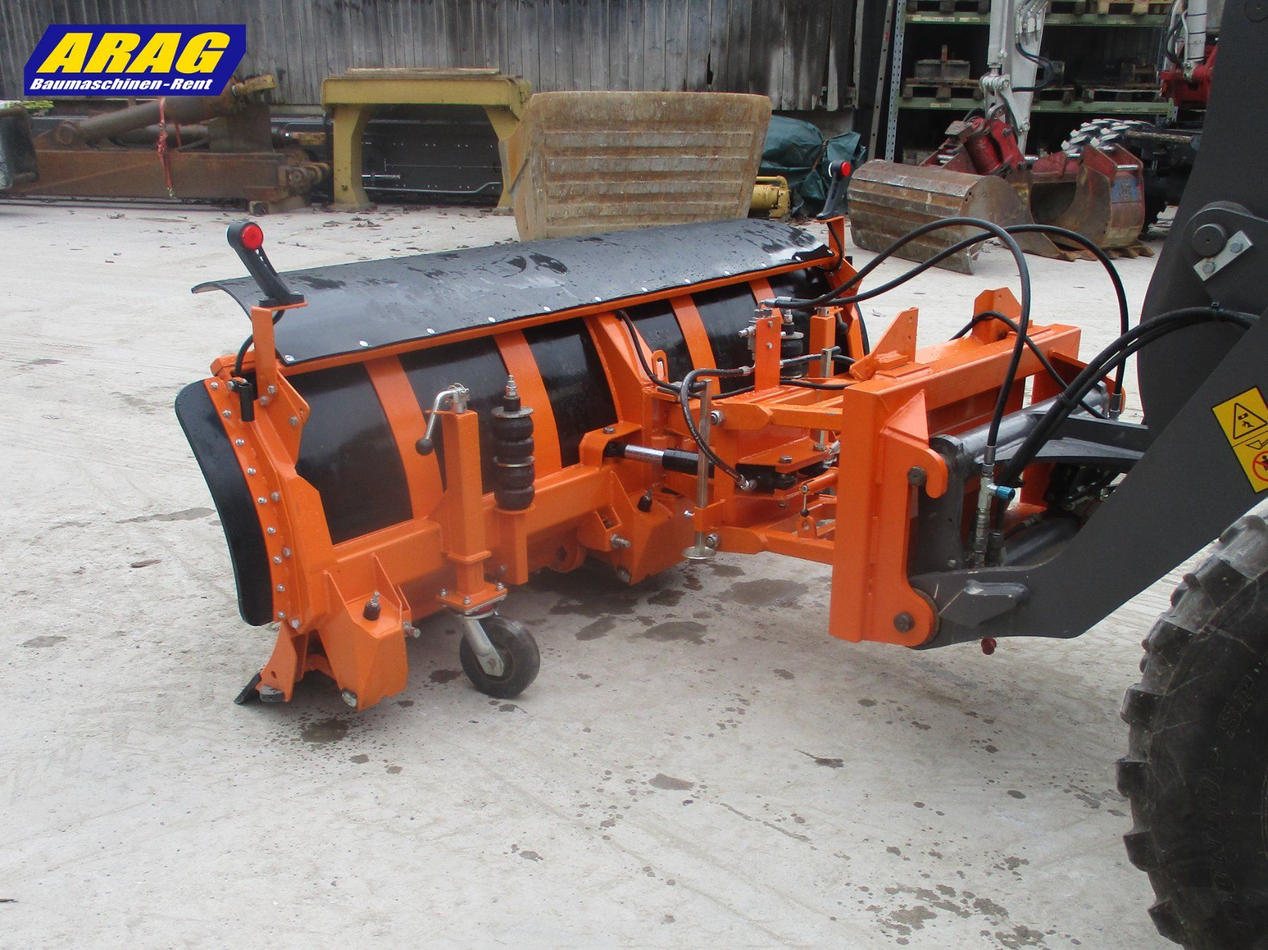 Sgombero neve: Schlumpf SL Light 240 Schneepflug – Usato da Hasle LU venduto da Arag08 3