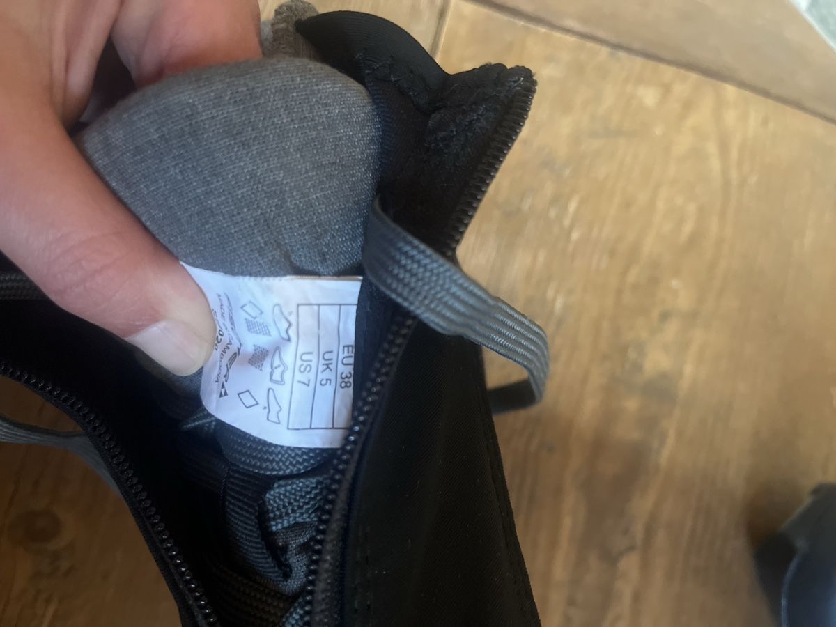 Scarpe da donna: Langlaufschuhe Gr.38 – Nuovo (secondo la descrizione) da Zürich venduto da jan_lp 3