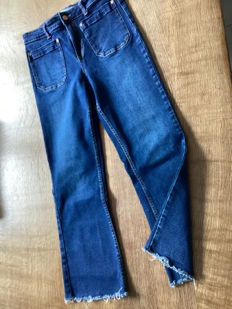 *ZARA* HOSE/JEANS GR.28 blau / spezieller Beinabschluß W28