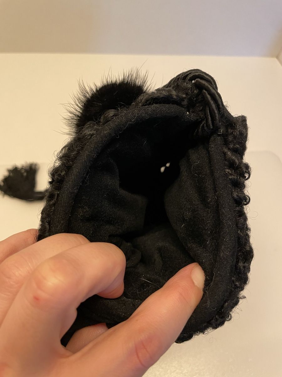 Borse da donna: Handtasche antik / Handwärmer / mit Fell – Usato da Rümlang venduto da baselsale1 4