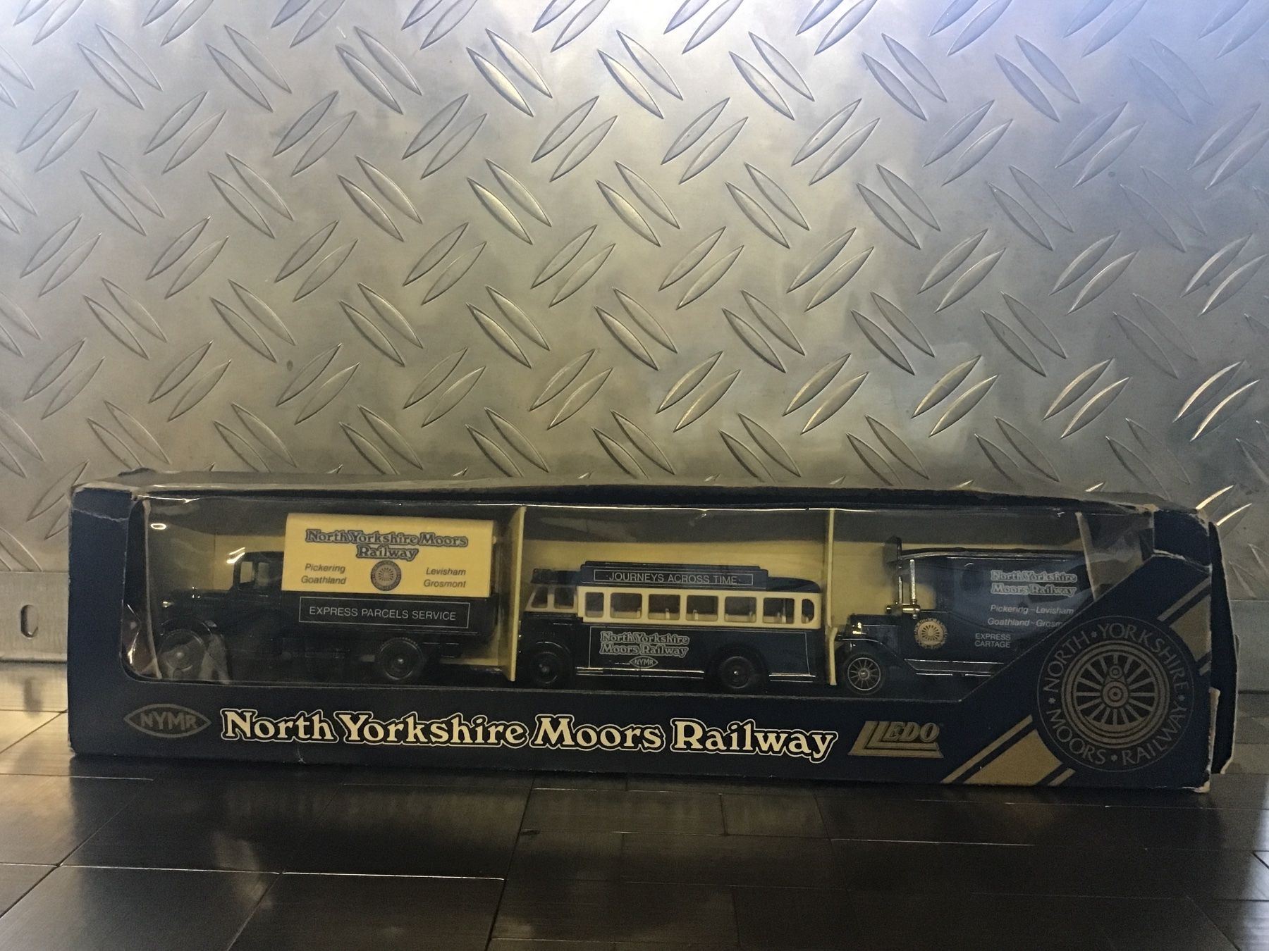 Kit di modellismo & Modellini statici: NORTH YORKSHIRE MOORS RAILWAY – Usato da Männedorf venduto da Spezial-Modelle 4