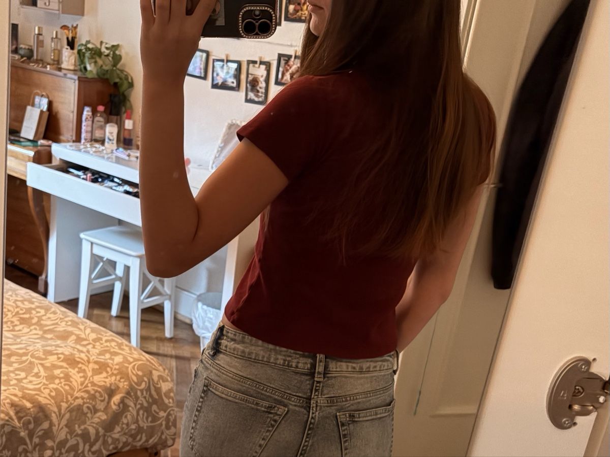 Brandy Melville Tops: Rotes Brandy Melville Top – Neu (gemäss Beschreibung) aus Basel von ibs_5cql 2