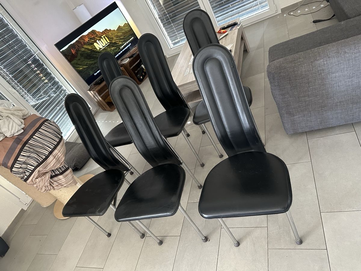 Stühle: 6 chaises bon état  – Gebraucht aus Chevroux von alex911