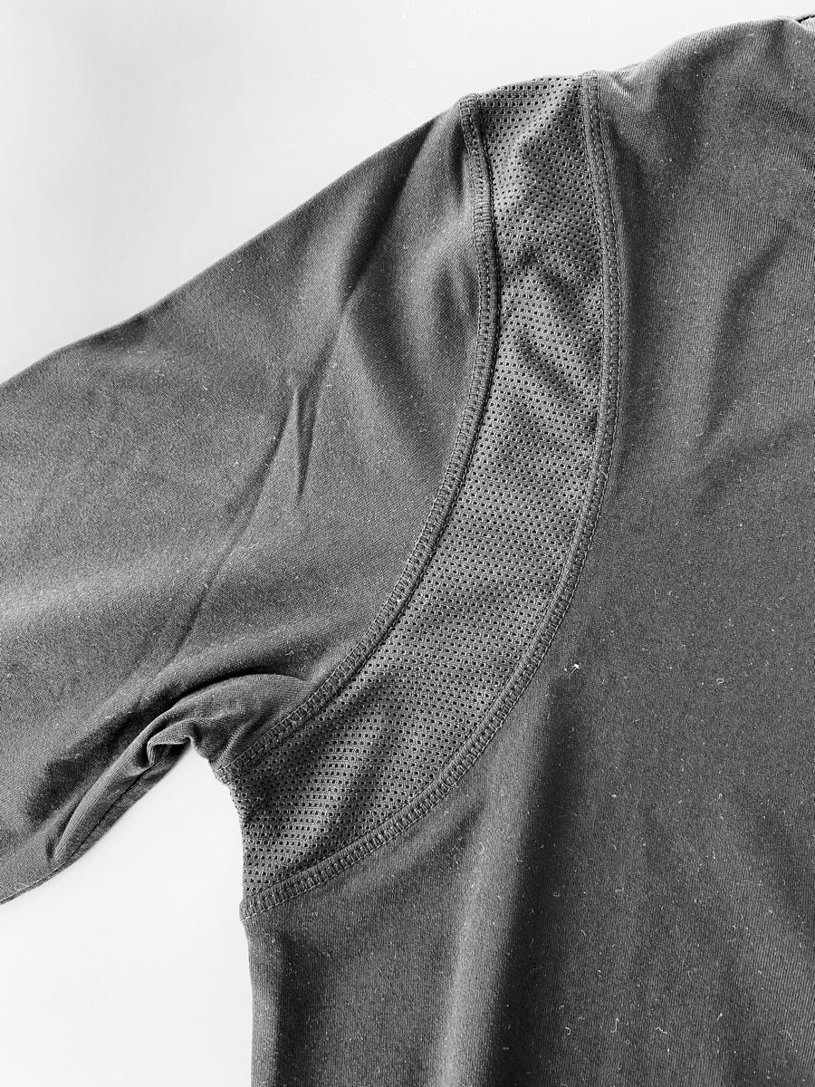 T-shirt: Damen Shirt Langarm Grösse 40 Schwarz  – Nuovo (secondo la descrizione) da Rabius venduto da bri_ca76 2