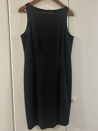 Neues Damen Kleid Gr. 38