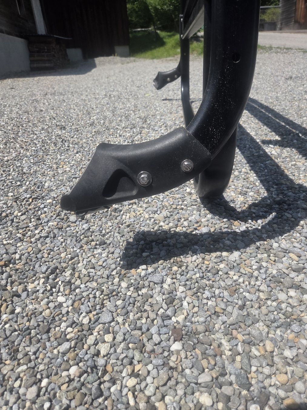 Travi: VW T5 Heckklappenträger ohne Module – Usato da Marbach SG venduto da jan_55tn 5